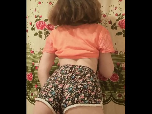 ❤️ Jovem sensual a despir os seus calções para a câmara ❤️❌ Porno em pt.pornmega.ru ❌️