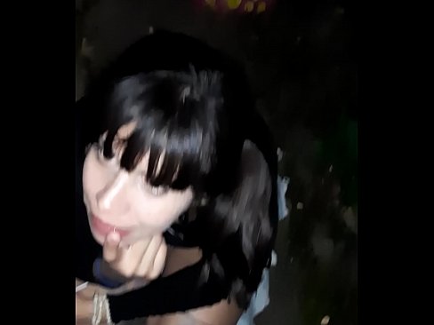 ❤️ Na rua, o pénis inchado em troca de doces ❤️❌ Porno em pt.pornmega.ru ❌️