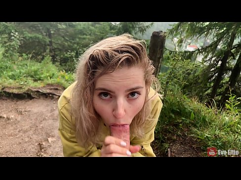 ❤️ Rapariga engole o esperma depois de um broche público - Eva Elfi ❤️❌ Porno em pt.pornmega.ru ❌️
