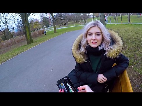 ❤️ Engole o esperma quente de um estranho por dinheiro - broche no parque por Eva Elfie ❤️❌ Porno em pt.pornmega.ru ❌️